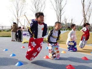 student sack races