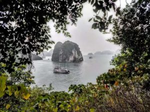 Ha Long Bay, Vietnam - expat teacher travels