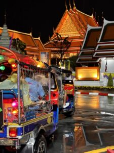 Easy tuktuk travel while teaching in Thailand
